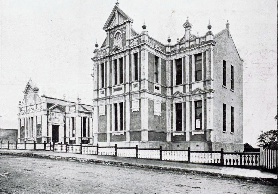 Leys Institute, designed by Robert Martin. 1905. Sir George Grey Special Collections, Auckland Libraries.